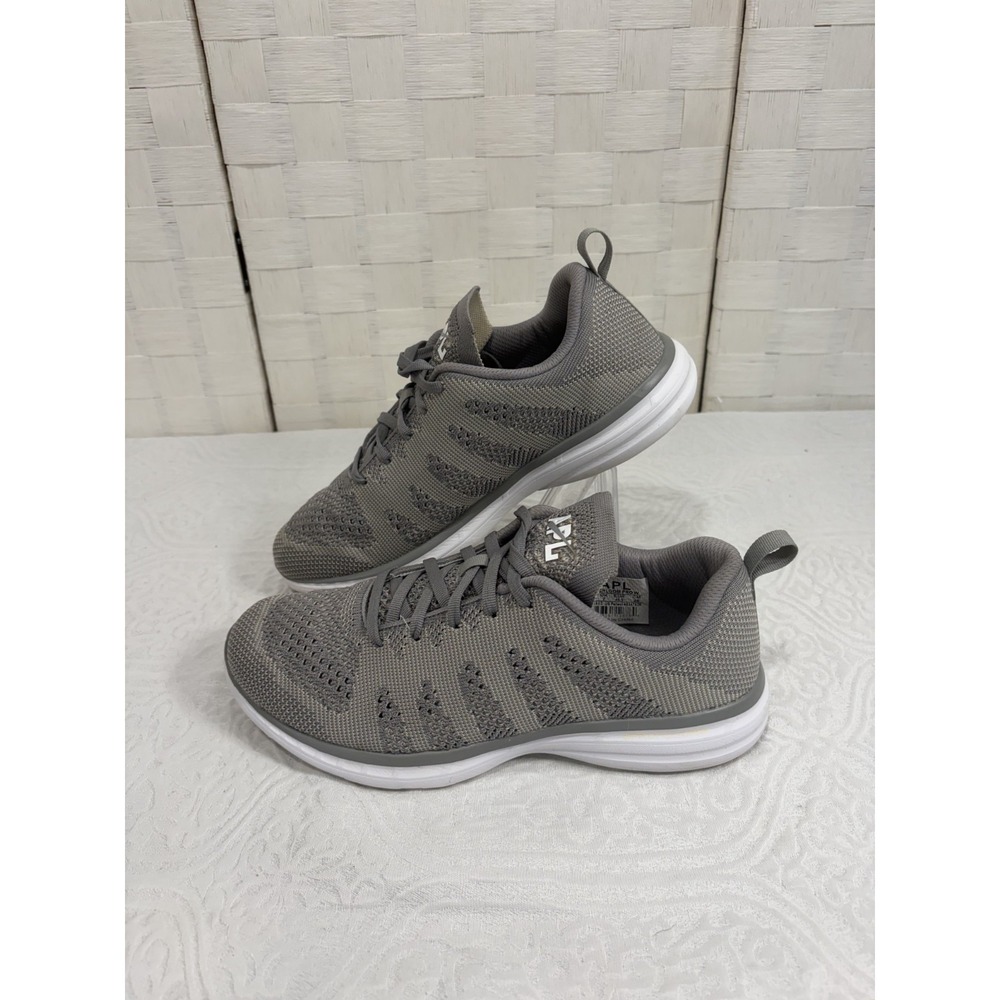 APL Techloom Pro Sneakers textured gray knit upper white cushion sole womens 9.5